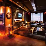 Pulse8 Hotel