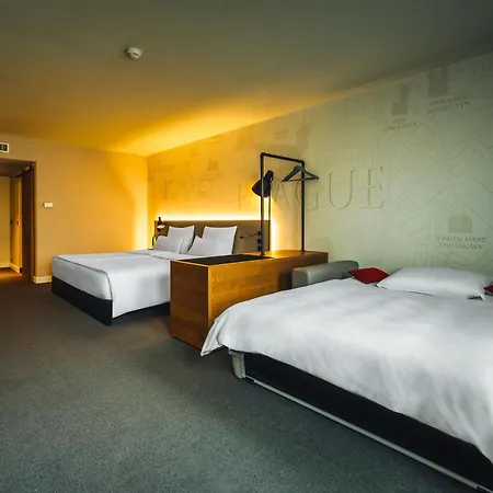 Pulse8 Hotel 4*