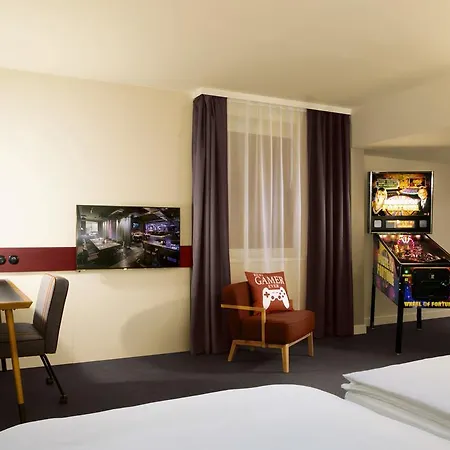 Hotel Pulse8 