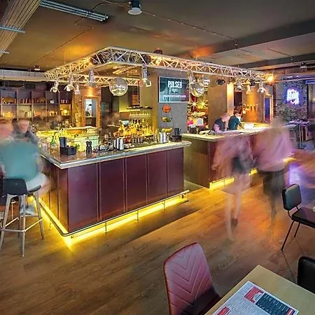 Hotel Pulse8