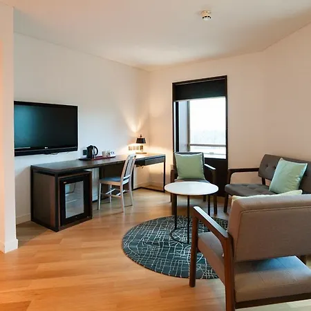 Hotel Pulse8