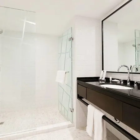 Hotel Pulse8