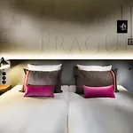 Hotel Pulse8