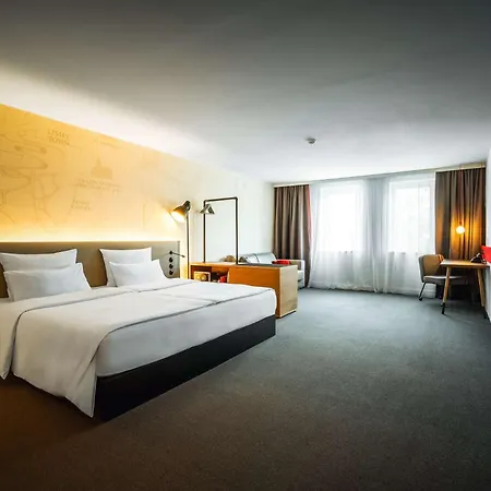 Pentahotel 4*