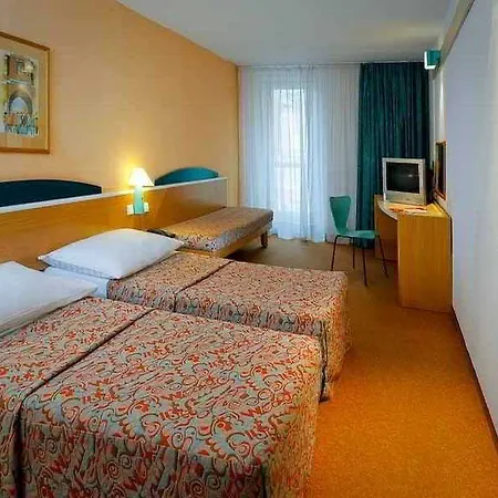 Pentahotel 4* Prague