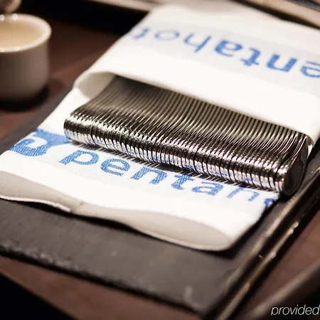Pentahotel 4* Prague